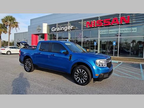 Used 2022 Ford Maverick Lariat w/ Equipment Group 500A Standard image 18