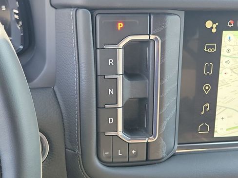 Used 2024 GMC Yukon Denali image 16