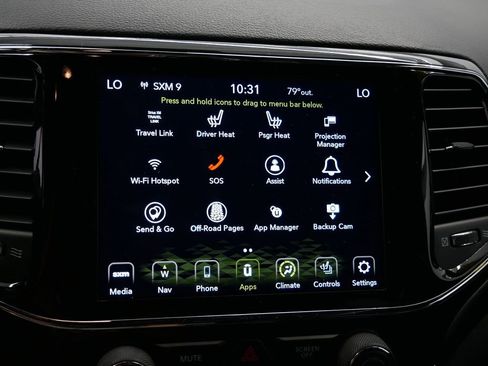 Certified 2022 Jeep Grand Cherokee Laredo X image 31