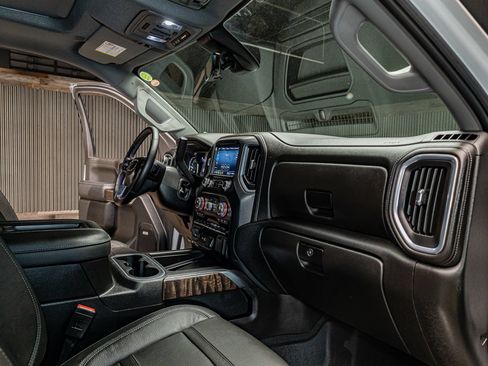 Used 2022 GMC Sierra 2500 Denali w/ Denali Ultimate Package AWD/4WD image 15