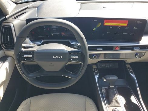 New 2026 Kia Sorento S w/ S Panoramic Sunroof Package image 18