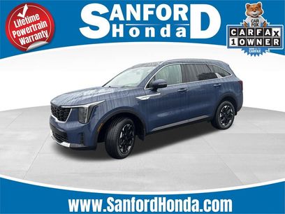 Used 2025 Kia Sorento S w/ Panoramic Sunroof Package