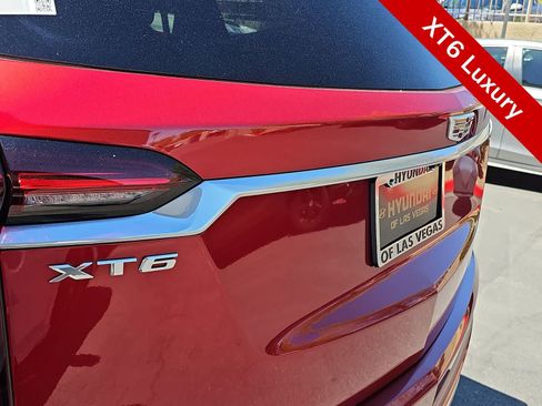 Used 2023 Cadillac XT6 Luxury FWD image 10