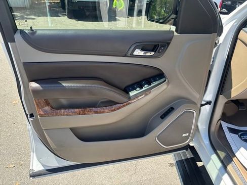 Used 2016 Chevrolet Suburban LTZ AWD/4WD image 15