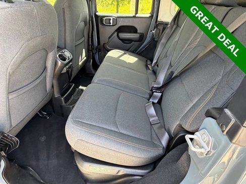 Used 2025 Jeep Wrangler Unlimited Sport S 4xe AWD/4WD image 33
