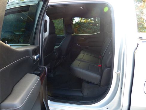 Used 2020 GMC Sierra 1500 SLT AWD/4WD image 36