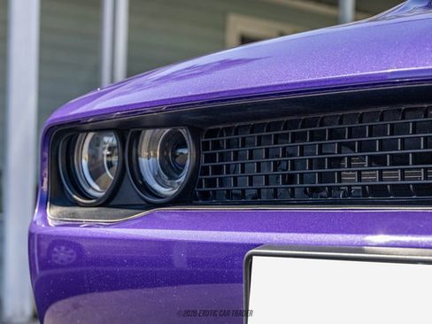 Used 2016 Dodge Challenger SRT Hellcat RWD image 50