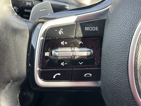 Used 2022 Kia Sorento SX FWD image 19
