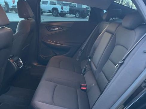 Used 2023 Chevrolet Malibu LT image 27