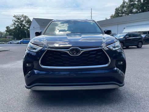 Used 2021 Toyota Highlander Platinum image 32