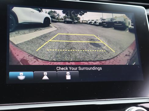 Used 2019 Honda Insight EX image 4