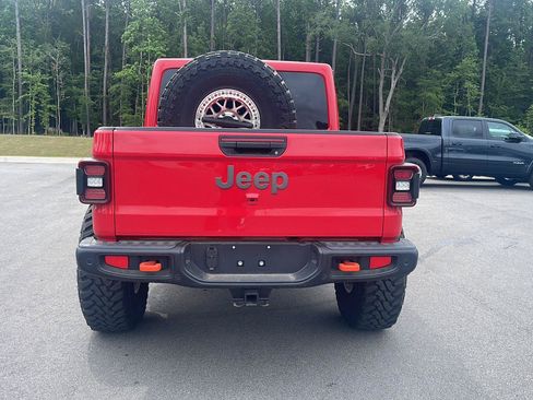 Used 2025 Jeep Gladiator Mojave AWD/4WD image 6