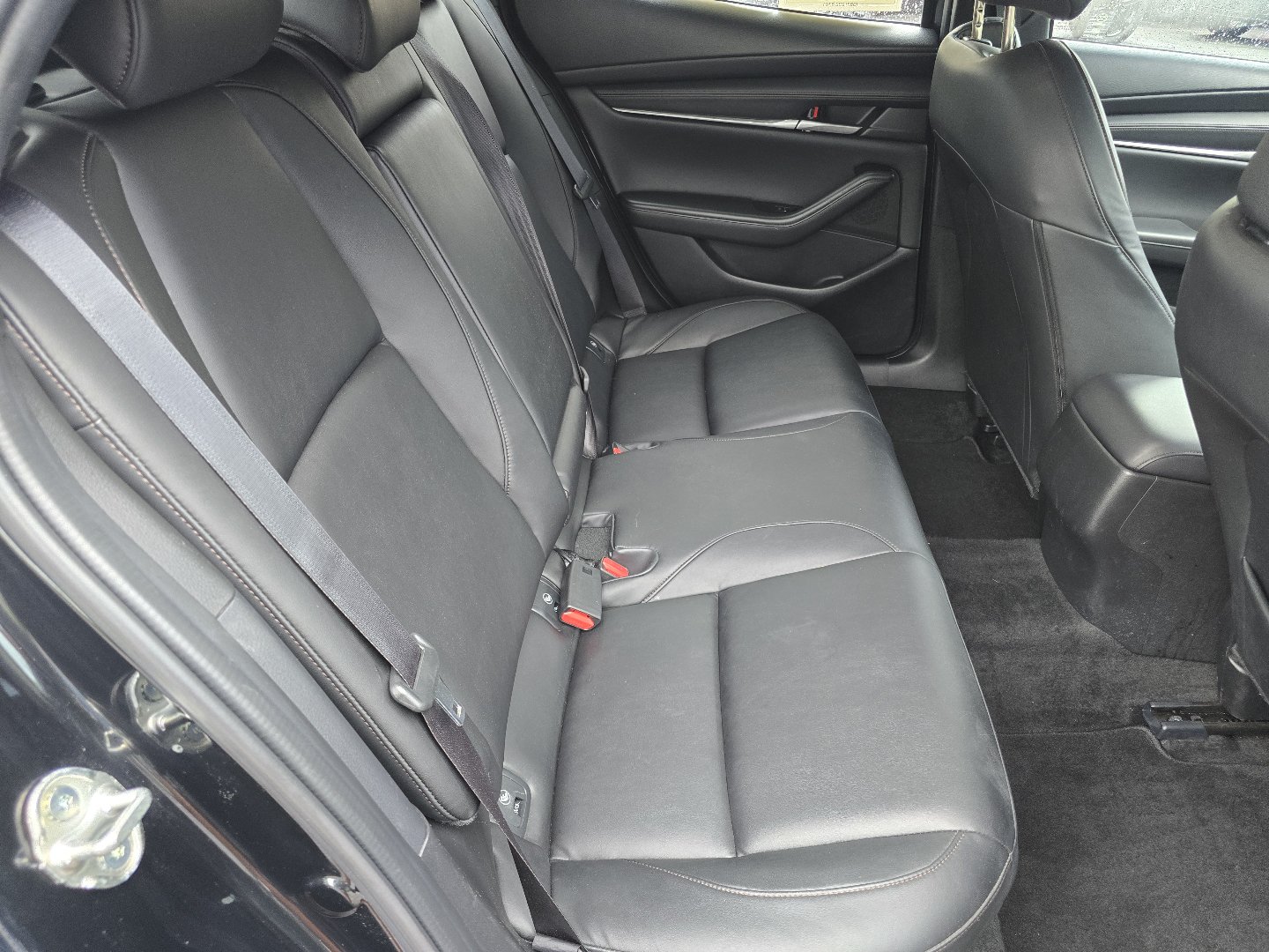 Used 2024 MAZDA MAZDA3 s FWD image 28