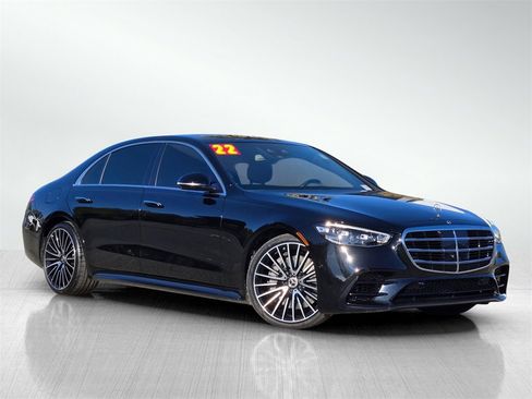 Used 2022 Mercedes-Benz S 580 4MATIC Sedan w/ AMG Line Package image 1