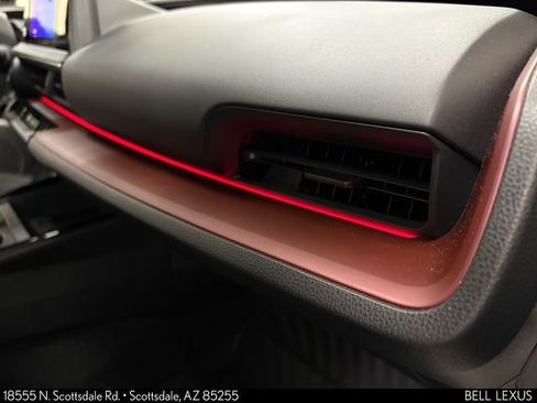 Used 2023 Toyota Prius Prime FWD image 27