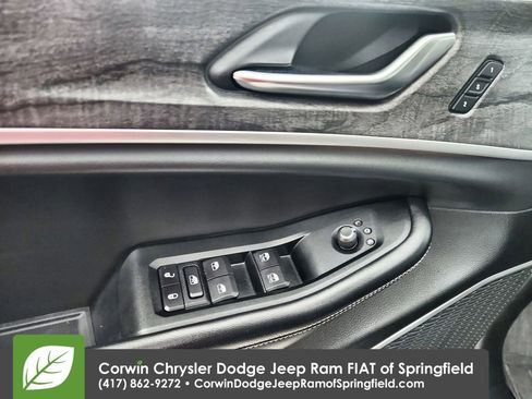 Certified 2022 Jeep Grand Cherokee L Limited image 21