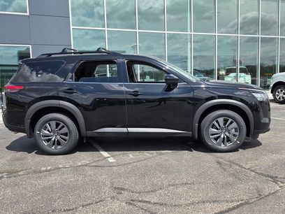 New 2026 Nissan Pathfinder SV