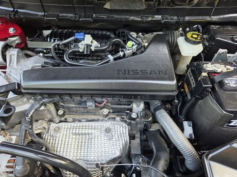Used 2017 Nissan Rogue S AWD/4WD image 27