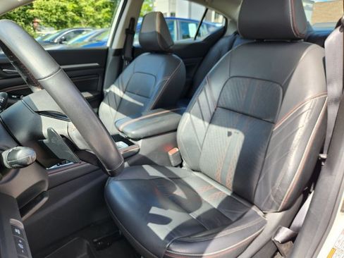 Certified 2023 Nissan Altima 2.5 SR w/ SR Premium Package AWD/4WD image 7