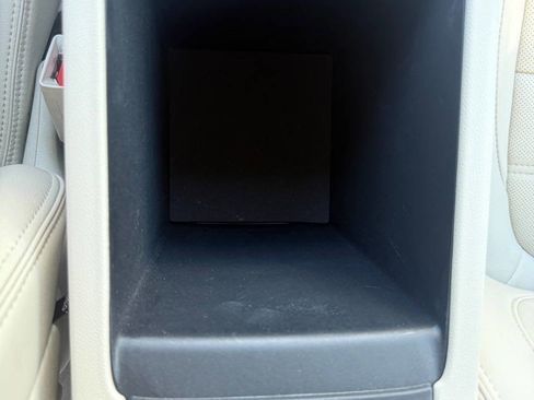 Used 2023 GMC Acadia Denali image 24