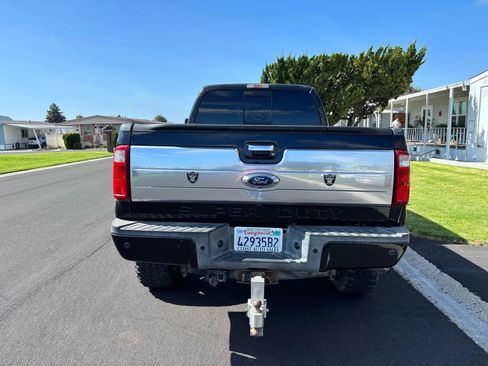 Used 2013 Ford F350 Platinum AWD/4WD image 10