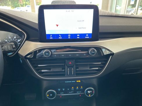 Certified 2020 Ford Escape SE FWD image 34