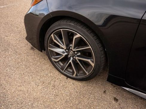 Used 2021 Toyota Corolla SE w/ Carpet Mat Package (TMS) FWD image 12