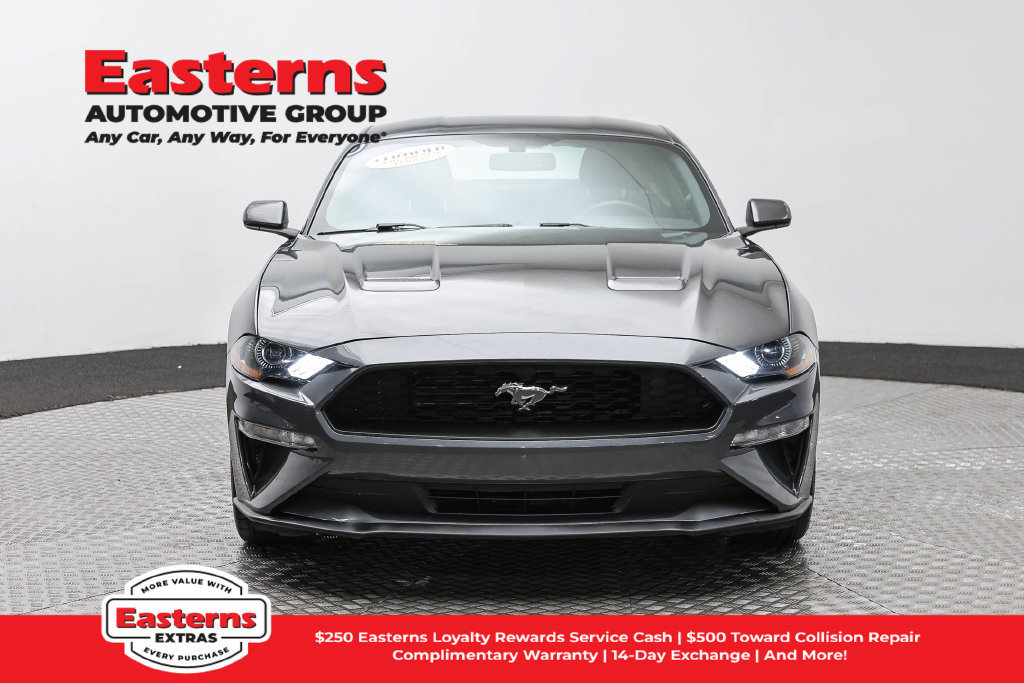Used 2019 Ford Mustang Coupe RWD image 3