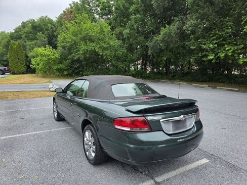 Used 2001 Chrysler Sebring LX FWD image 4