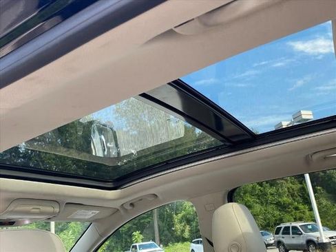 Used 2020 GMC Terrain Denali w/ Denali Premium Package image 25