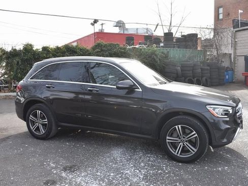 Used 2020 Mercedes-Benz GLC 300 4MATIC image 6
