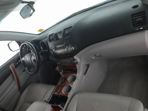 Used 2008 Toyota Highlander Limited image 26
