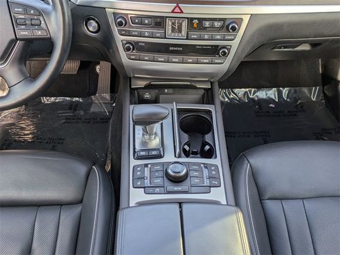 Used 2020 Genesis G80 5.0 Ultimate image 17