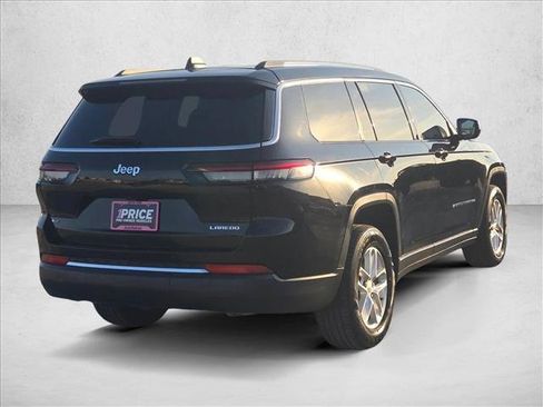 Used 2022 Jeep Grand Cherokee L Laredo w/ Luxury Tech Group I RWD image 5