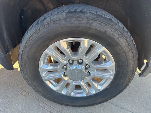 Used 2020 GMC Sierra 3500 SLT w/ SLT Premium Plus Package image 10