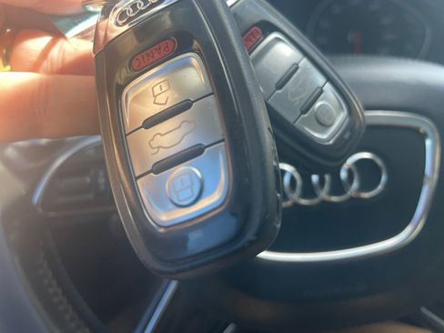 Used 2014 Audi A8 L TDI w/ Premium Package image 20