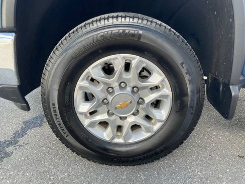 Used 2024 Chevrolet Silverado 2500 LT w/ All Star Edition AWD/4WD image 18