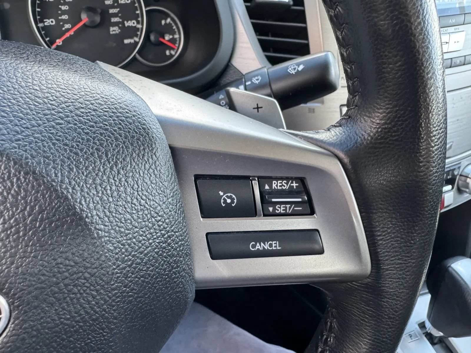 Used 2013 Subaru Legacy 2.5i Premium AWD/4WD image 14