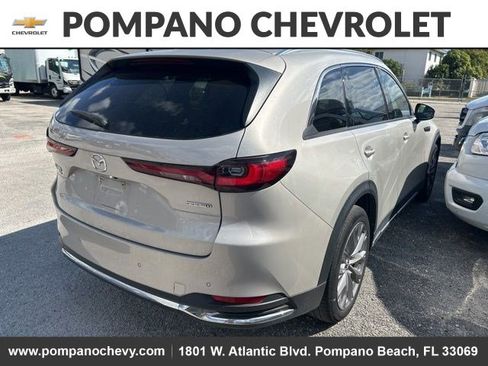 Used 2024 MAZDA CX-90 3.3 Turbo w/ Premium Package image 3