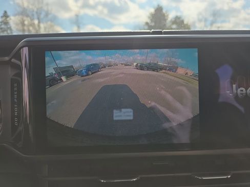 New 2026 Jeep Wrangler Unlimited Sport image 22