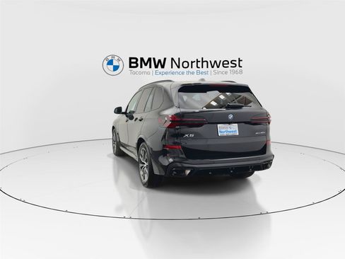 New 2026 BMW X5 xDrive50e w/ M Sport Package AWD/4WD image 13