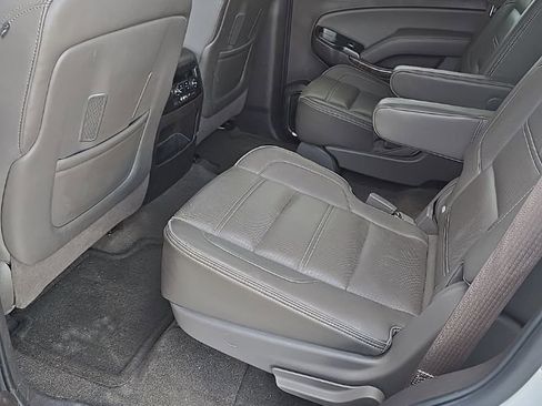 Used 2016 GMC Yukon Denali w/ Open Road Package image 5