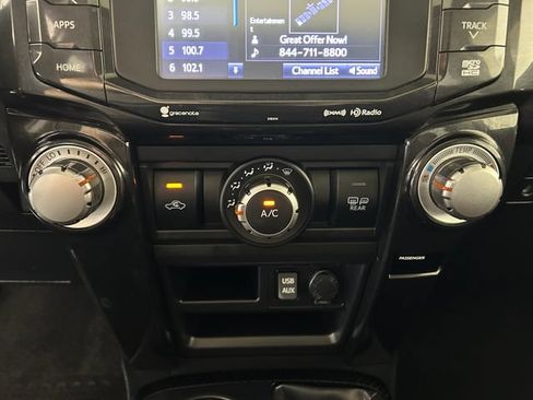 Used 2019 Toyota 4Runner TRD Off-Road Premium AWD/4WD image 21