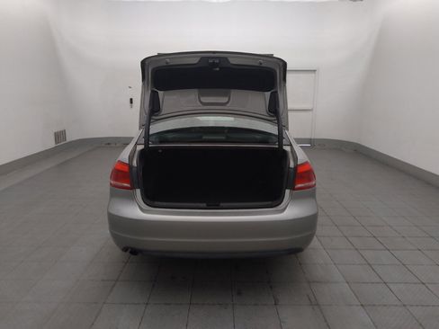 Used 2014 Volkswagen Passat 1.8T S FWD image 29