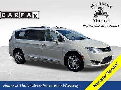 Used 2019 Chrysler Pacifica Limited