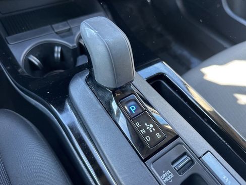 Used 2024 Toyota Prius LE image 15