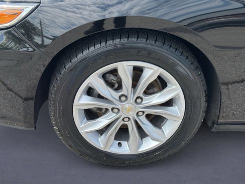 Used 2023 Chevrolet Malibu LT FWD image 9