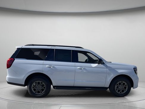 New 2026 Ford Expedition Active RWD image 2