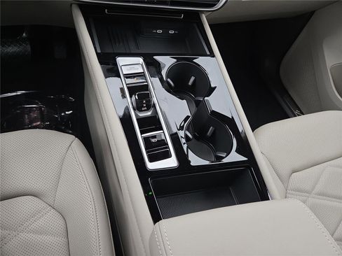 New 2026 Volkswagen Atlas SE FWD image 21