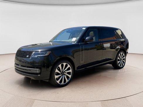 New 2026 Land Rover Range Rover Long Wheelbase SE AWD/4WD image 1